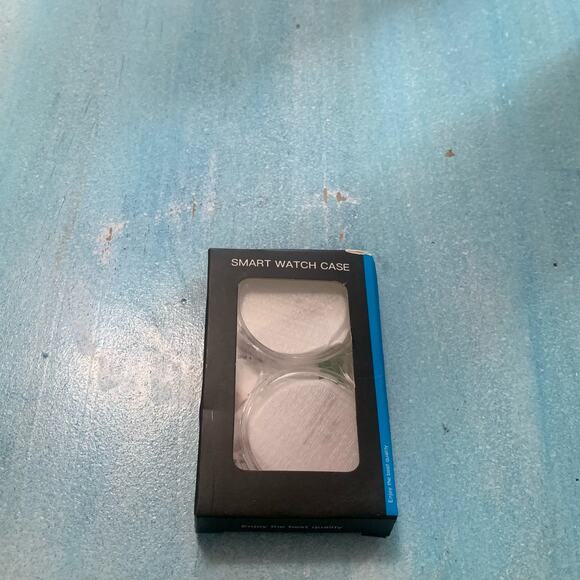 Samsung Galaxy Watch 4 Case 2 Case + 3 Screen Protectors - Picture 2 of 2